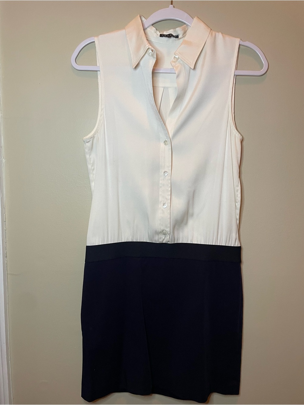 Theory Maurita Cream and Black Block Color Silk/Rayon Drop Waist Dress